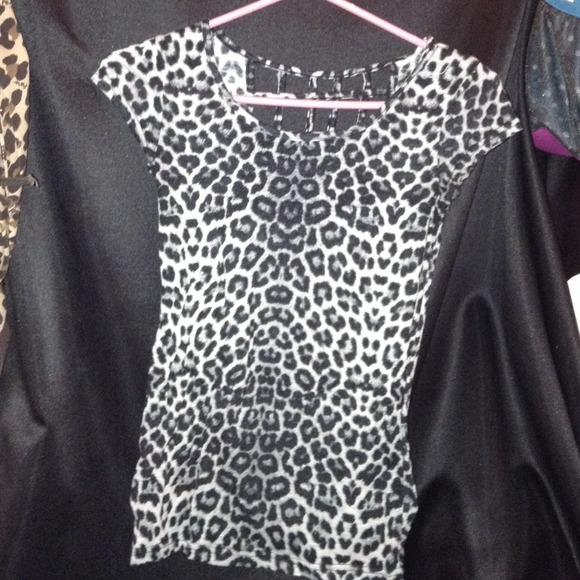 Leopard top