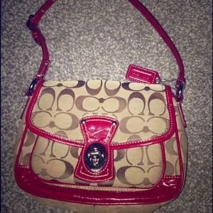 Authentic Coach Brand Purse 👜💄💎