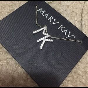Mary Kay necklace