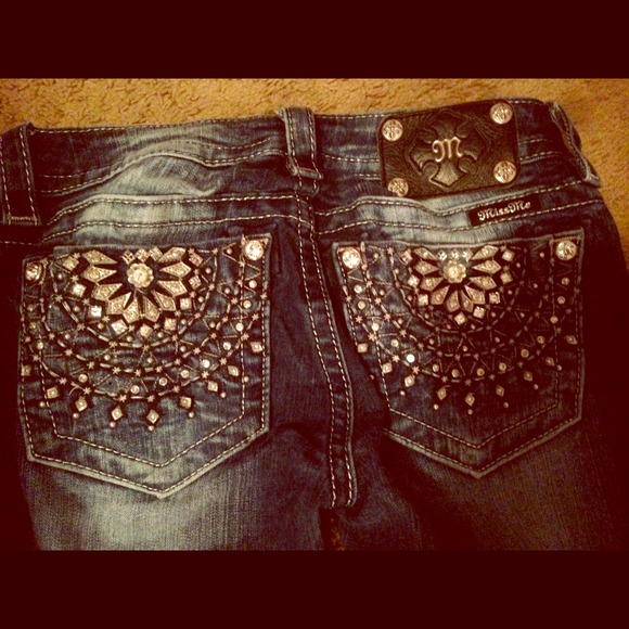 Size 25 miss me jeans