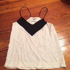 H&M Black and white dressy top