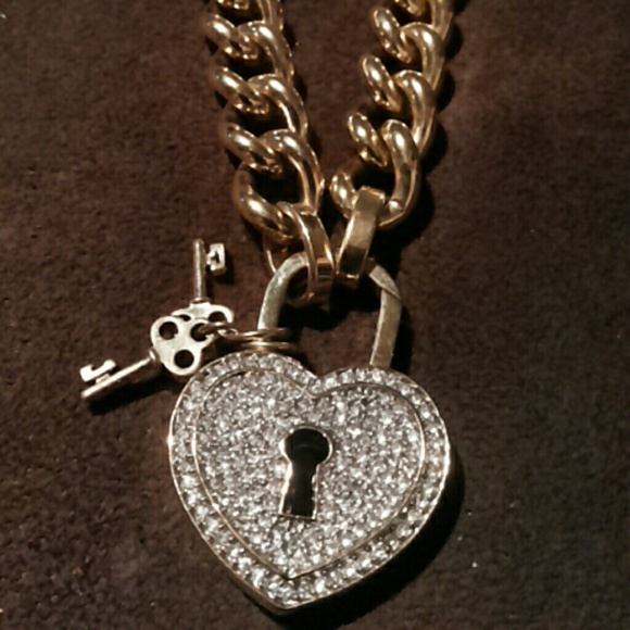 Juicy couture bundle! 4 items