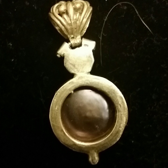 Necklace - Picture 2 of 4