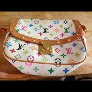 Whit multicolor sologne