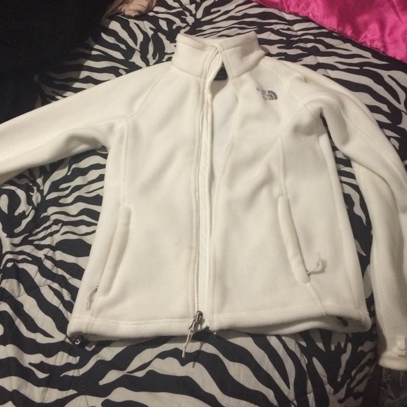 Authentic white north face !