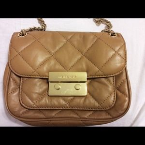 Michael kors quilted gold chain bag