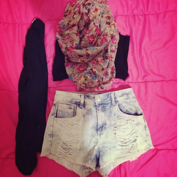 Navy blue cardigan💕