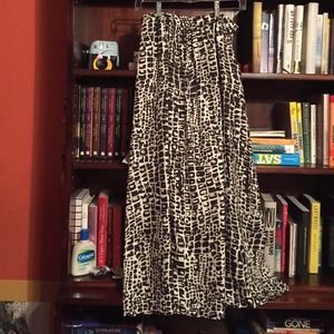 Silk graphic Rachel Zoe maxi skirt
