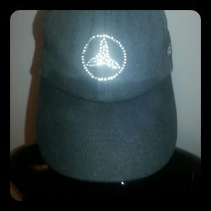 MERCEDES- BENZ WOMEN'S HAT