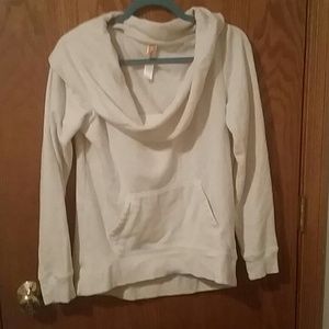 LUCY cowl neck pull over