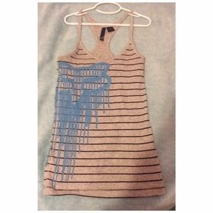 Fox shirt! With blue fox on grey tank top