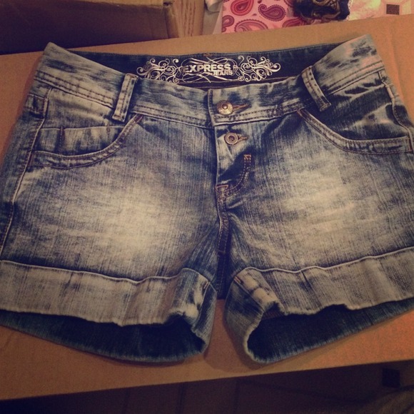 Express denim shorts