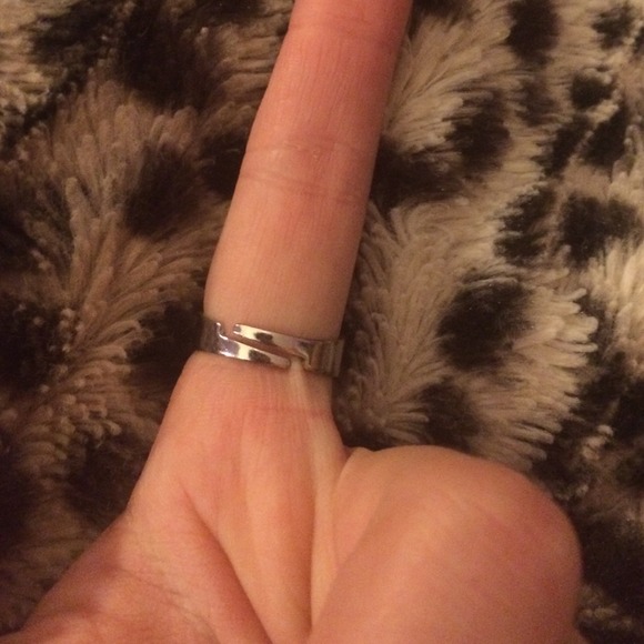 Turquoise stone ring - Picture 2 of 3