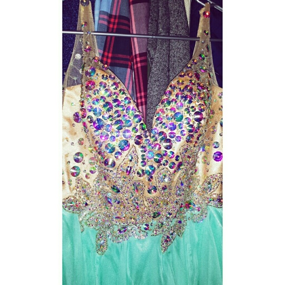 Rhinestone dress - Picture 2 of 3