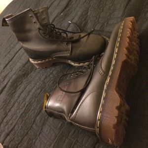 BLACK DOCS ⚡️ 8 tie