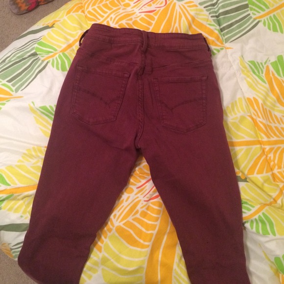 High waisted maroon pants - Picture 2 of 2