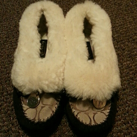 Coach Houseshoes