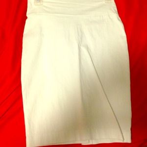 White pencil skirt