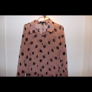 NEVER WORN Tan Polka Dotted Shirt