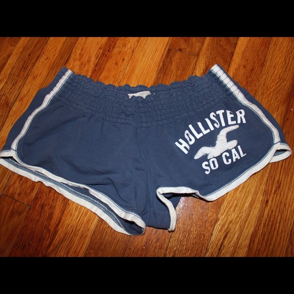 NEVER WORN Blue Shorts - Picture 1 of 2