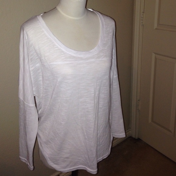 COTTON ON WHITE TEE