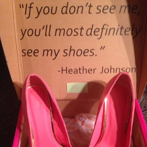 For the love of PUMPS ⚡️⚡️ - Picture 2 of 4