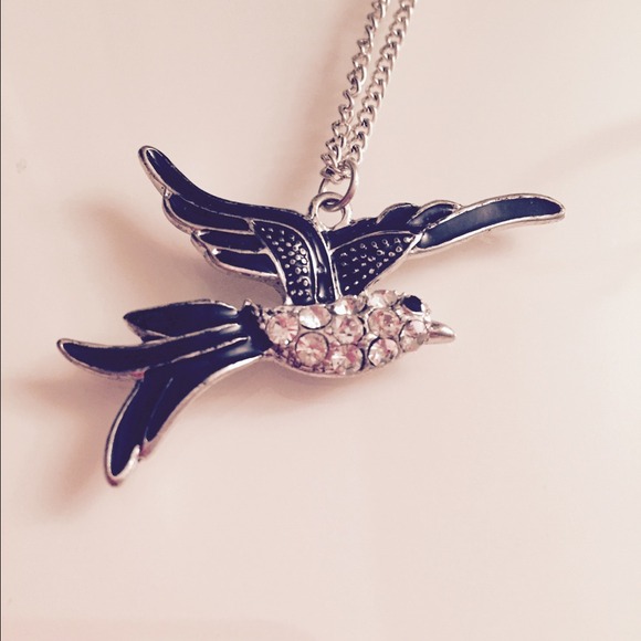 🚫sold in bundle🚫 Two tiered necklace - Picture 3 of 3