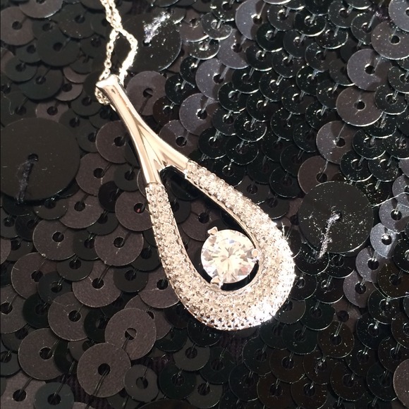 Sterling silver 925 necklace with cubic zirconia