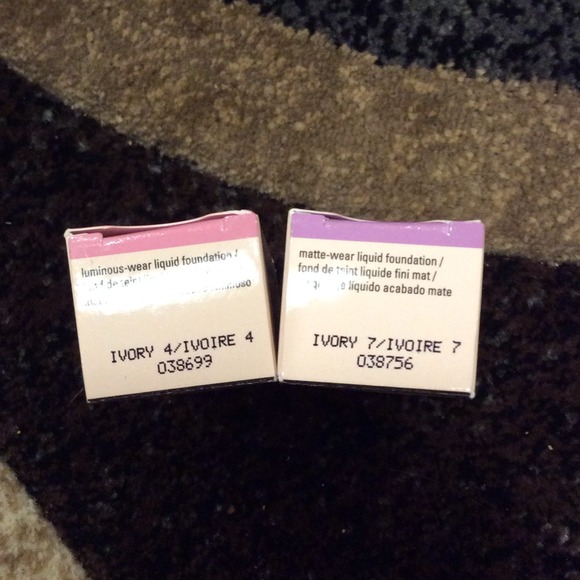 Mary Kay - Picture 2 of 2