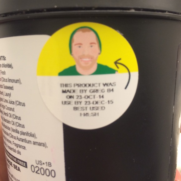 LUSH various liquid & solid shampoos - Picture 4 of 4