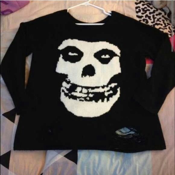 NOT Misfits Womens Sweater
