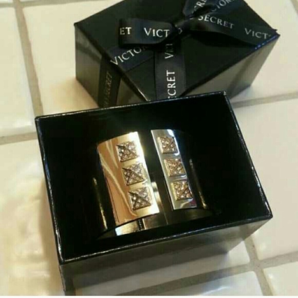 Victoria Secret Cuff Bracelet