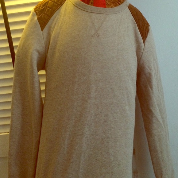 H&M in style sweater