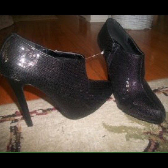 Sequined Booties - Picture 3 of 3