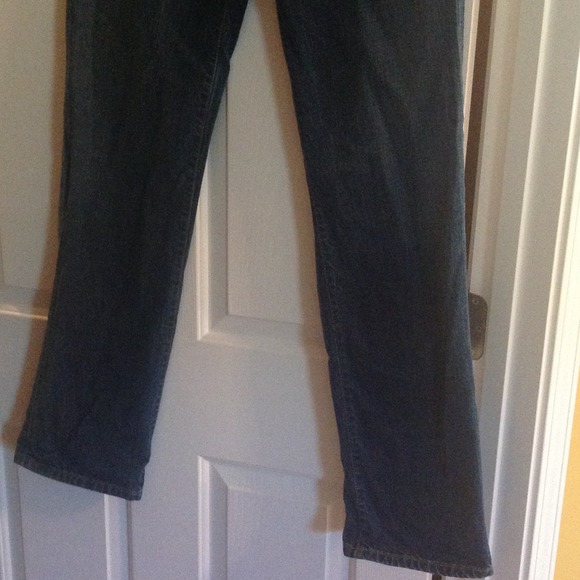 Blue Jeans - Picture 3 of 3