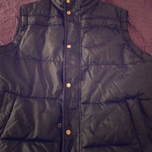 Gap out wear vest