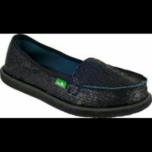 *** Limelight  Sanuk Bundle **