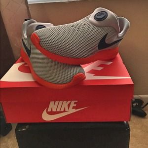 Brand new nike slip on