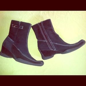 Pazzo Black Suede Boots (women's)