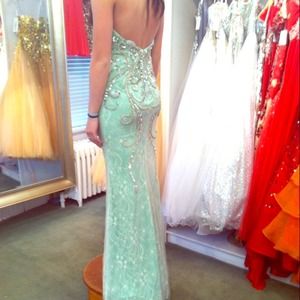 Size 4 Jovani Prom Dress!