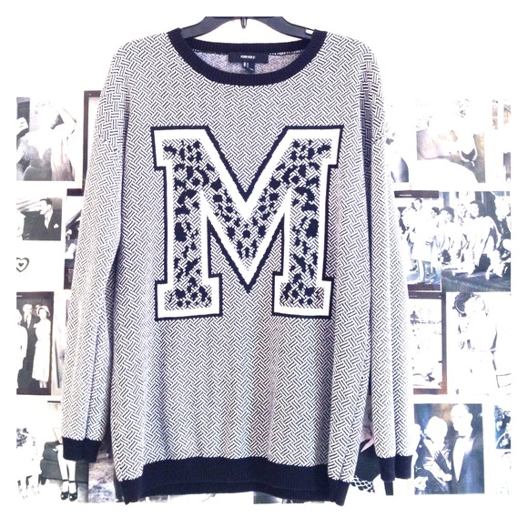 Sweater✈️