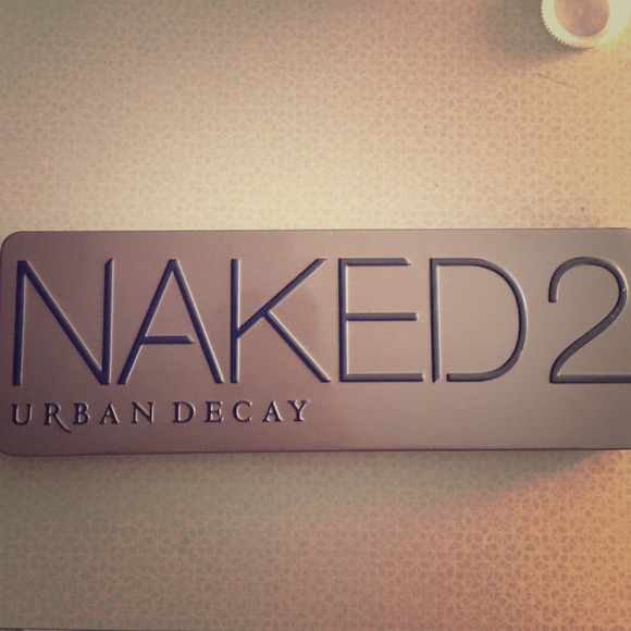 Naked 2 palette urban decay