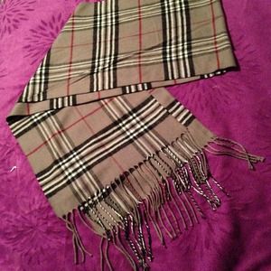 Plaid scarf