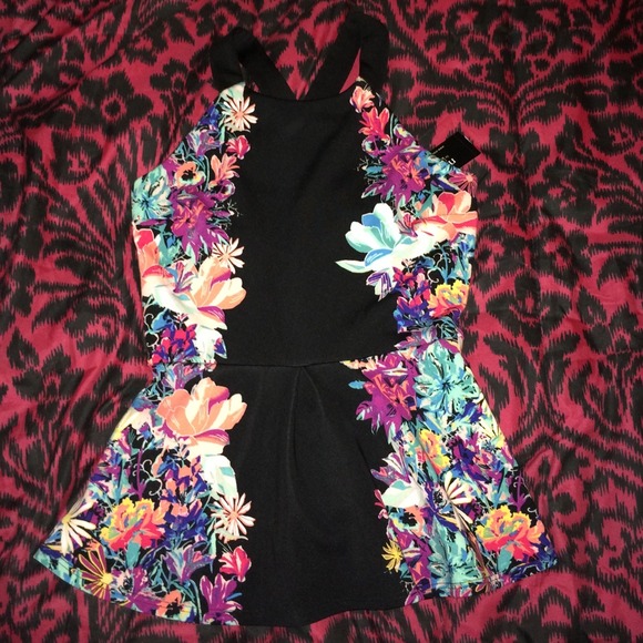 Nicole Miller peplum top - Picture 1 of 4