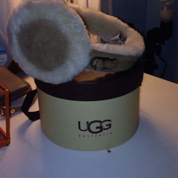 Ugg earmuffs