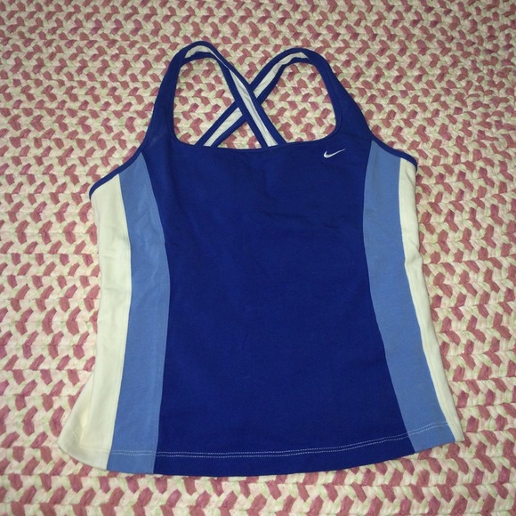 Nike tank