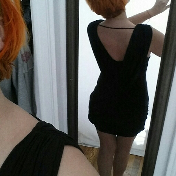 Dress - Picture 3 of 4