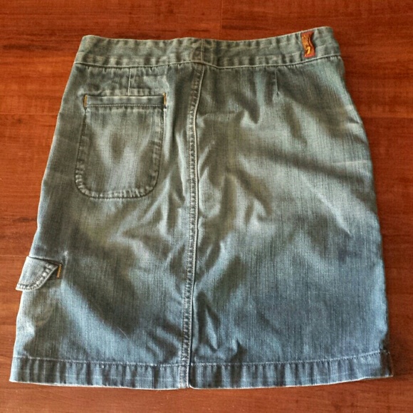 7 For All Mankind denim skirt - Picture 2 of 2