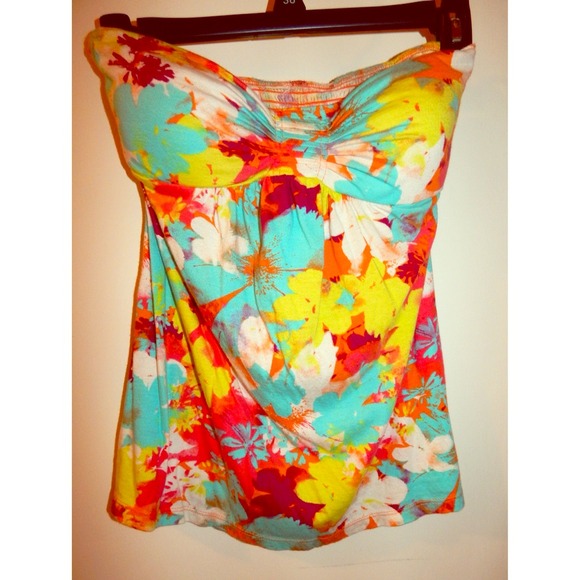 💙Floral Tube Top💙