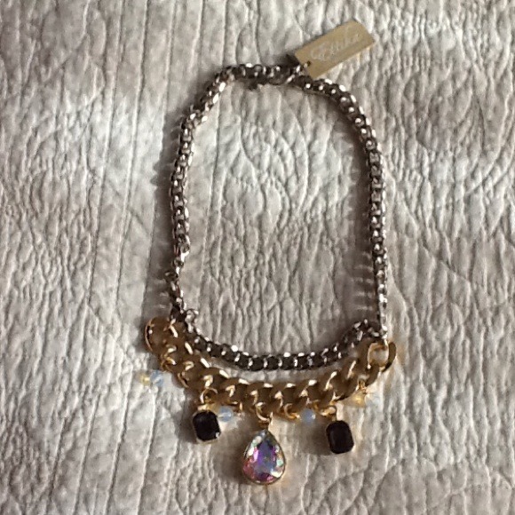 Glam rock statement necklace!